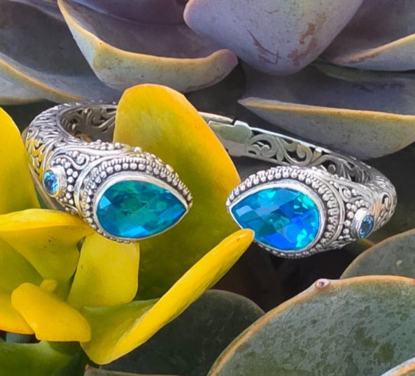 SARDA 925 Sterling Silver Blue Topaz Teardrop Hinged Cuff Bracelet 6.25