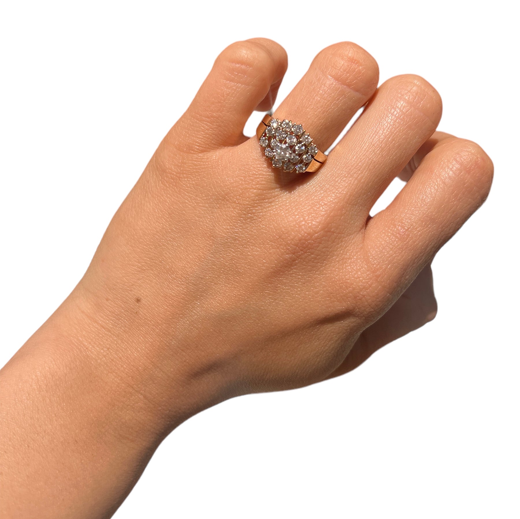 14KT Yellow Gold 0.73ctw Diamond Engagement Ring Size 6