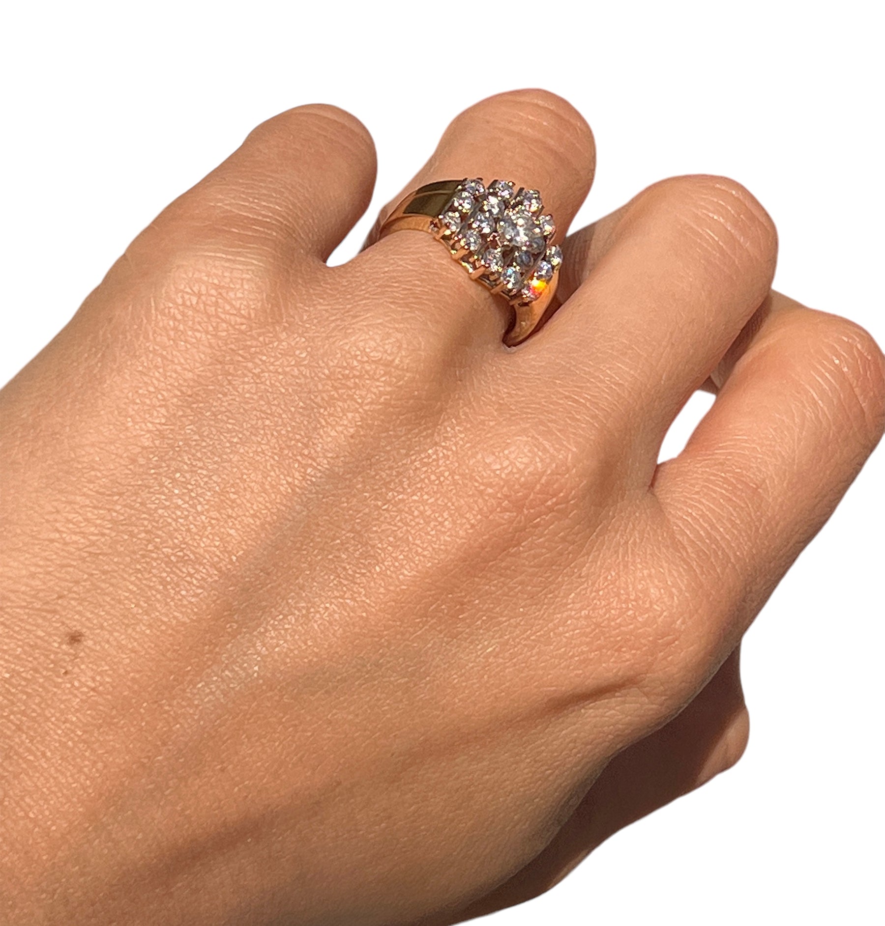 14KT Yellow Gold 0.73ctw Diamond Engagement Ring Size 6