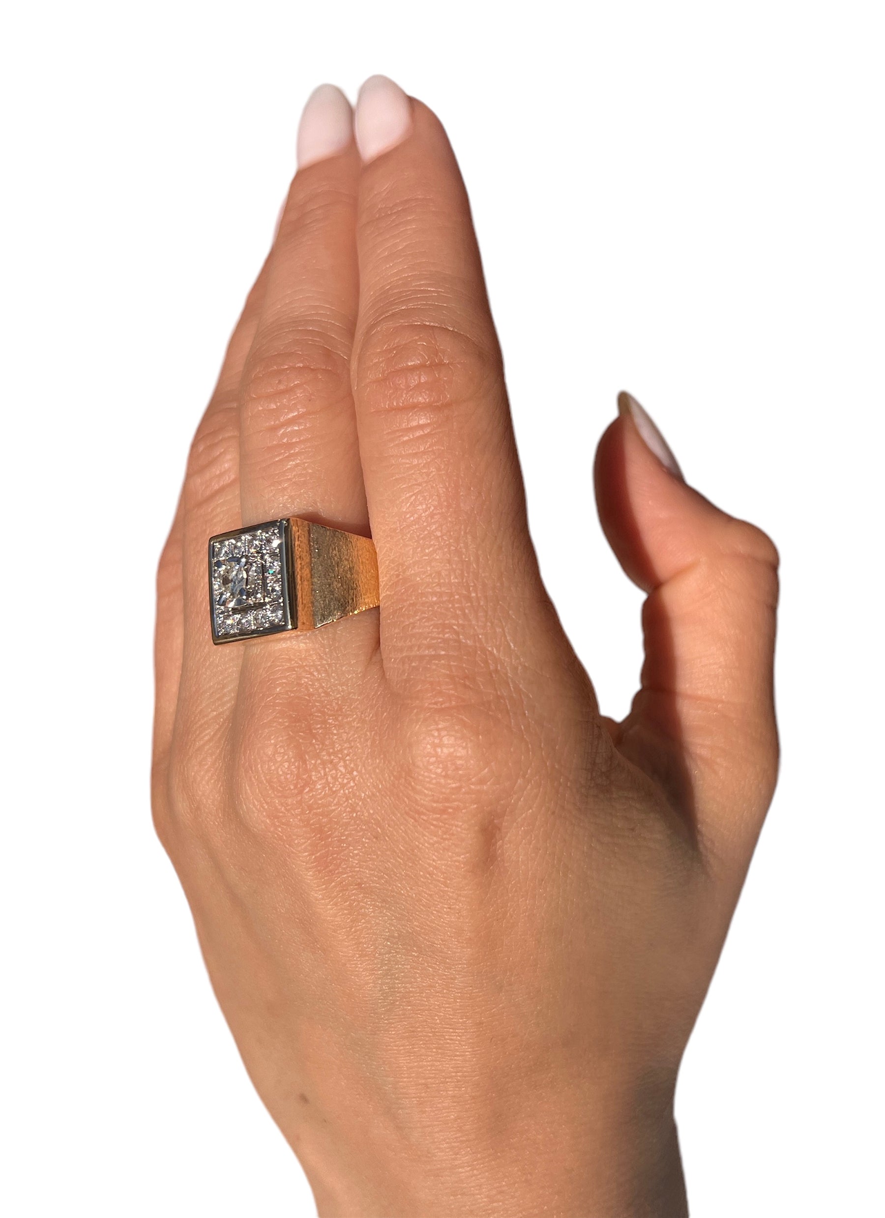 14KT Yellow Gold 1.23ctw Diamond Ring Size 10.5