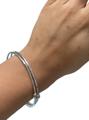 Two Ippolita Hammered Sterling Silver 925 Bangles with 0.12ctw Stardust Diamonds