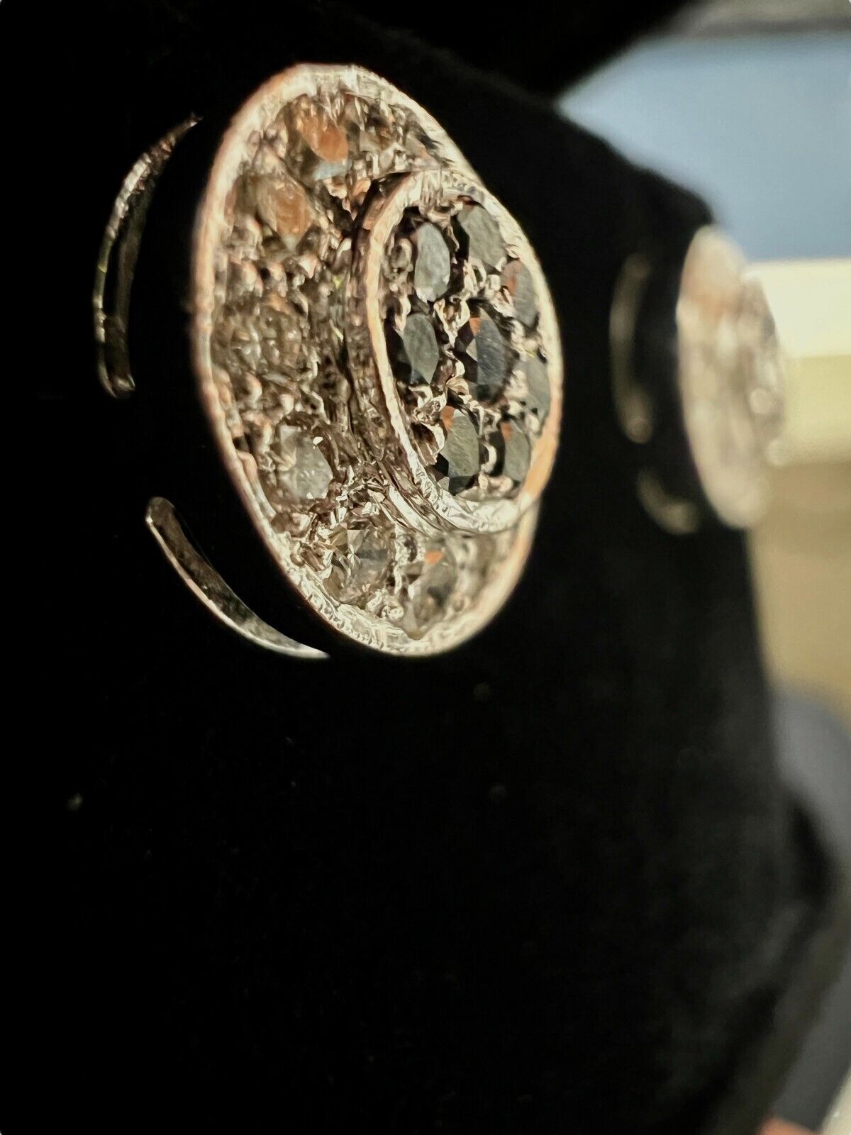 18kt White Gold 0.50ctw Diamond Flower Cluster Post Earrings