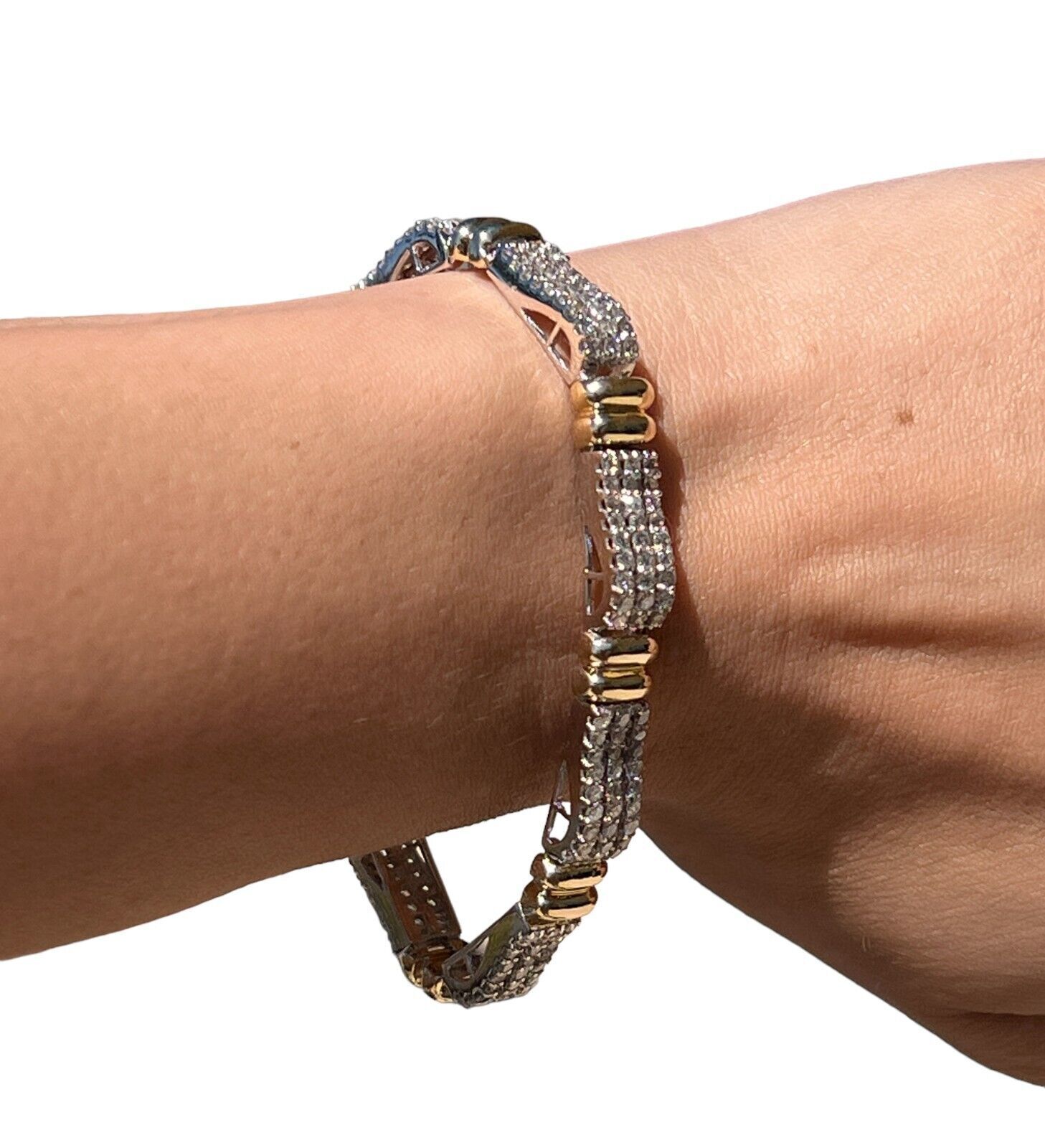 14 K Diamond Two Tone Link Tennis Bracelet (White and Yellow Gold)