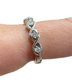 18kt White Gold Ring with an Intricate Design of 0.35ctw Diamonds