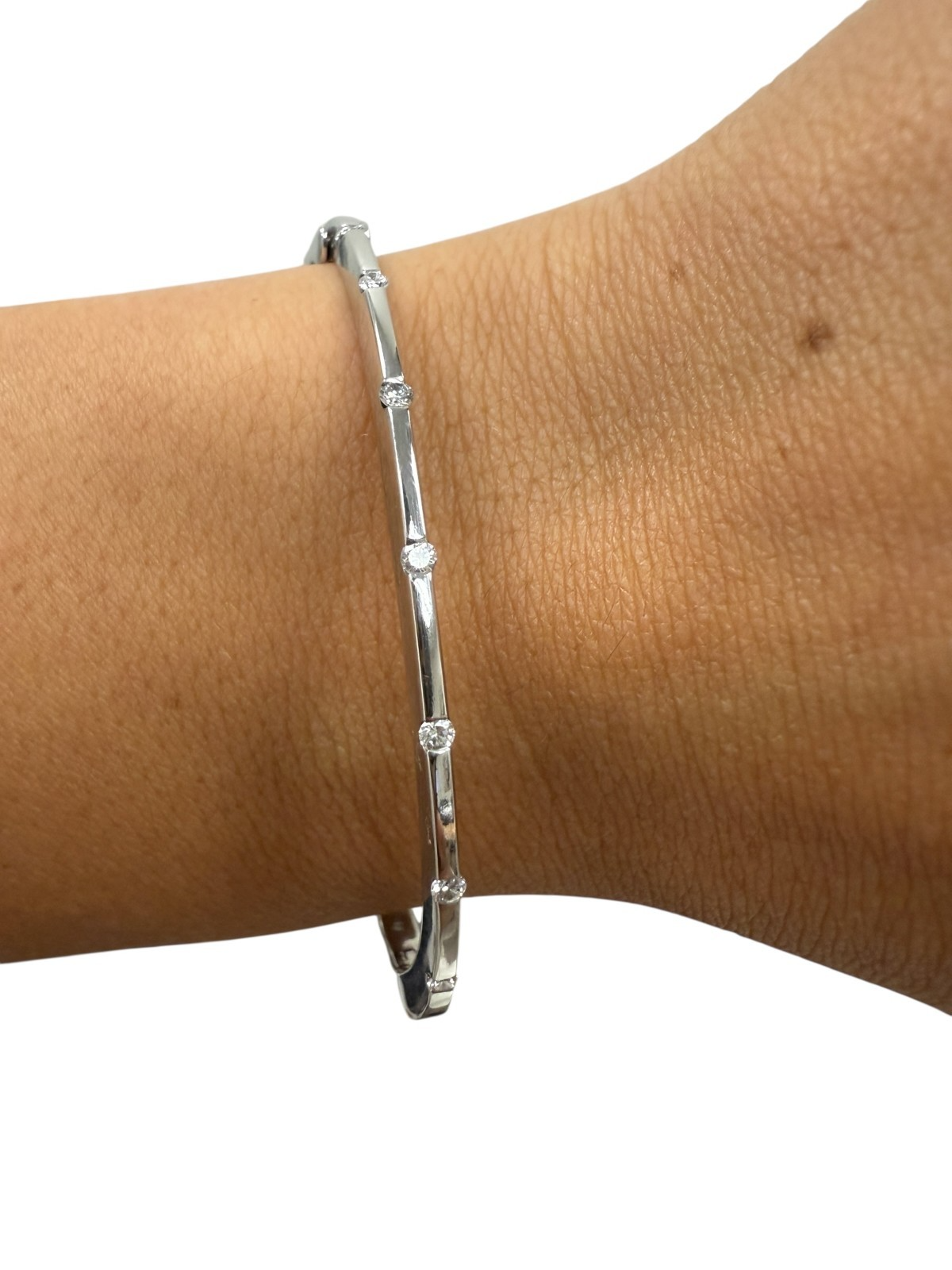 Roberto Coin 18kt White Gold Classica Parisienne 7 Diamond 6.5