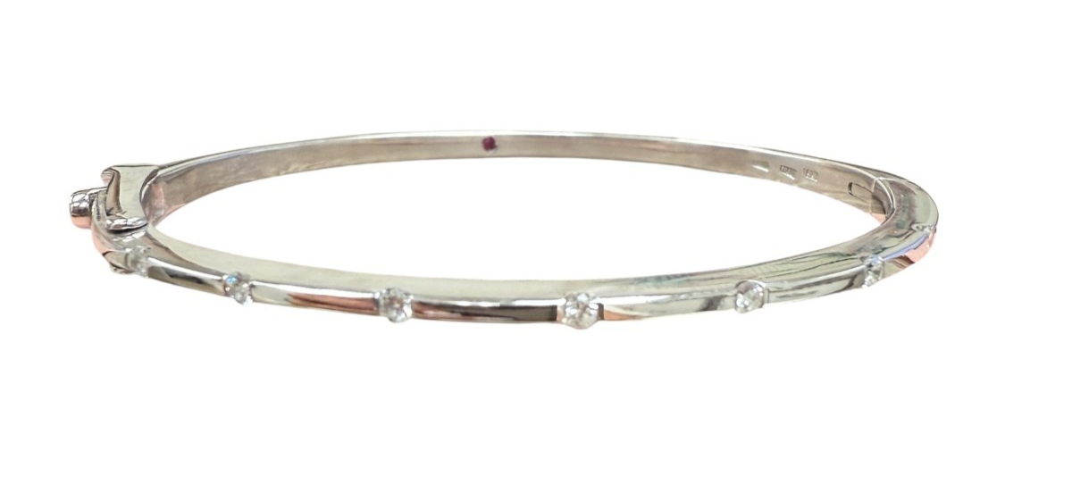 Roberto Coin 18kt White Gold Classica Parisienne 7 Diamond 6.5