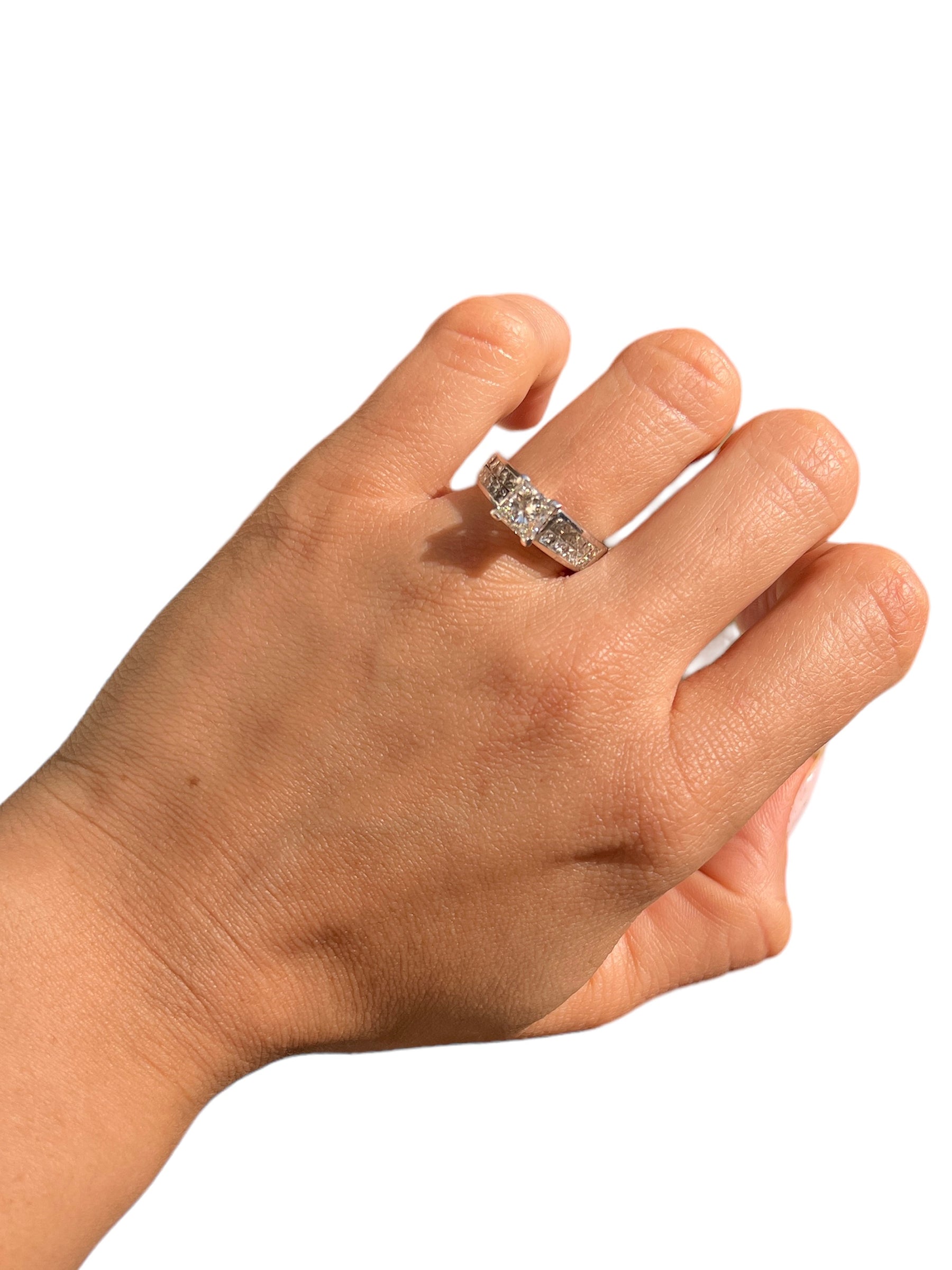 18KT White Gold 2.02ctw Diamond Engagement Ring Size 6.75 L944